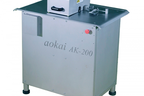 香腸扎線機(jī)的特點